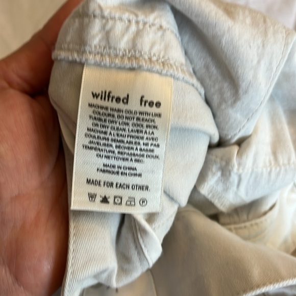 Wilfred Free Zenith pants size 2. Cream Birch color. Casual Streetwear. Cool - Picture 10 of 15